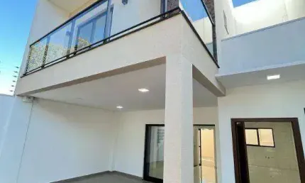 Sobrado com 3 dormitórios à venda, 133 m² por R$ 730.000,00 - Canadá - Cascavel/PR
