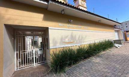 Apartamento com 3 dormitórios para alugar, 102 m² por R$ 2.340,00/mês - Centro - Cascavel/PR