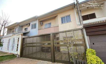 Sobrado com 4 dormitórios à venda, 127 m² por R$ 650.000,00 - Neva - Cascavel/PR