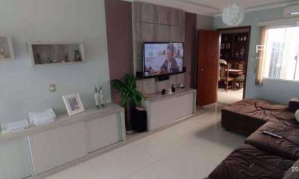 Casa com 4 dormitórios à venda, 235 m² por R$ 1.200.000,00 - Canadá - Cascavel/PR