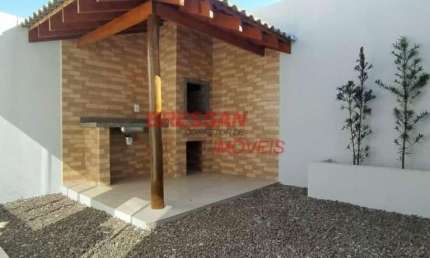 Casa nova com quiosque mais charmosos da região  com fino acabamento