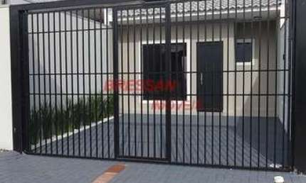 Casa com 3 quartos parcelado em até 24 entrada bairro tarumã  em Cascavel PR