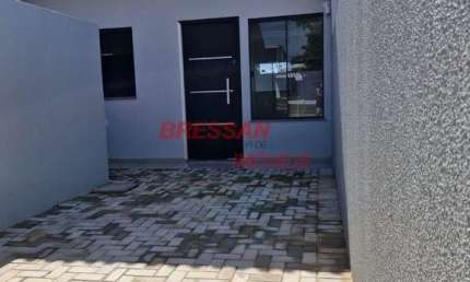 Casa à venda com dois quartos e vaga para até 3 carros, CLARITO, CASCAVEL - PR