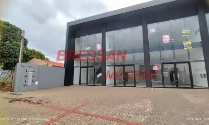 Vendo sala comercial fachada toda em vidro com 104 m  amplos p