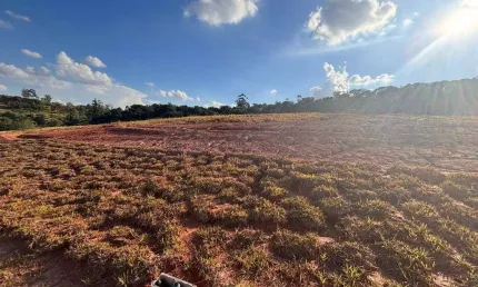 Terreno de 1.000 metros no Tamboré Jundia- R$1.300.000