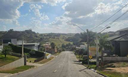 Terreno de 1.000 metros no condomínio Montes Claros em Itupeva R$420.000