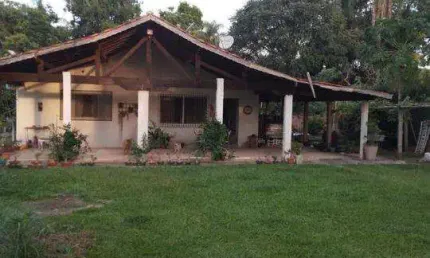 Chácara para Venda em Araçoiaba da Serra, Aparecida, 3 dormitórios, 1 suíte, 1 banheiro, 10 vagas