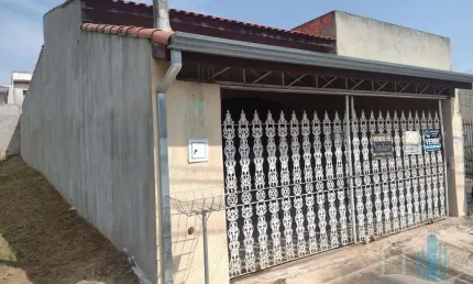 Casa para Venda em Votorantim, Parque Jataí, 2 dormitórios, 1 banheiro, 2 vagas