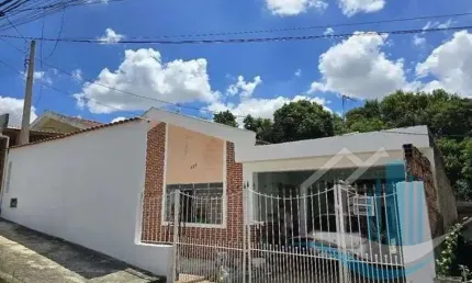 Casa para Venda em Votorantim, Vila Domingues, 2 dormitórios, 1 banheiro, 3 vagas