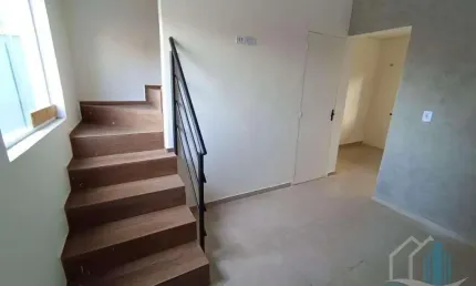 Sobrado para Venda em Sorocaba, Cajuru Do Sul, 2 dormitórios, 2 banheiros, 1 vaga