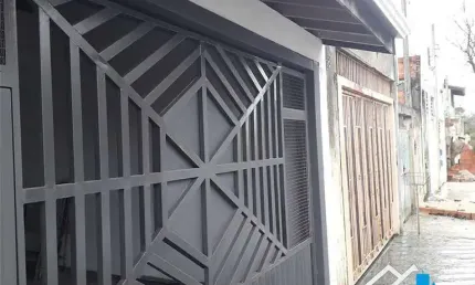Casa para Venda em Sorocaba, Jardim Nilton Torres, 3 dormitórios, 1 suíte, 1 banheiro, 2 vagas