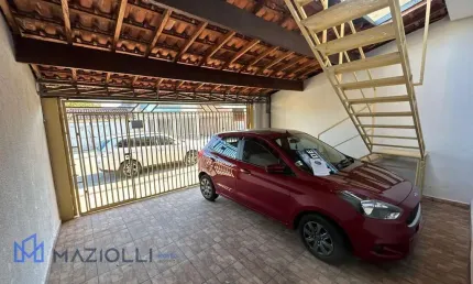 Sobrado para Venda em Sorocaba, Jardim Botucatu, 3 dormitórios, 2 banheiros, 2 vagas
