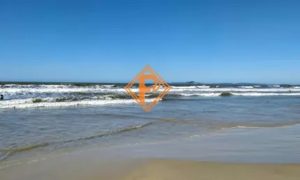 Casa para Venda em Cabo Frio, Vista Alegre - Unamar / Cabo Frio, 2 dormitórios, 1 banheiro, 1 vaga