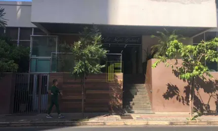 Sala comercial para locação em um dos mais tradicionais Edifícios comerciais no centro de Rio Preto.