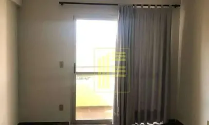 Apartamento para venda no Centro com 01 dormitório e 01 vaga de garagem.
