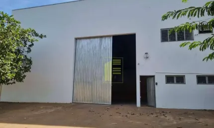 Barracão para locação de 900 m² com mezanino, próximo da Vicinal de Shimist.