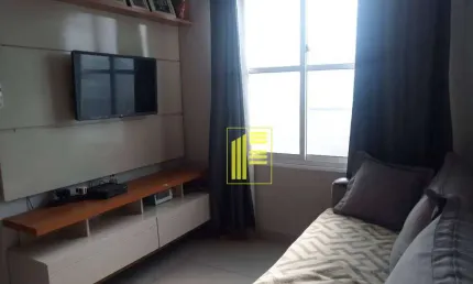 Vende-se apartamento 02 domitório em condomínio com lazer e elevador