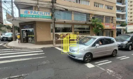 Sala comercial para locação no Centro de São José do Rio Preto.