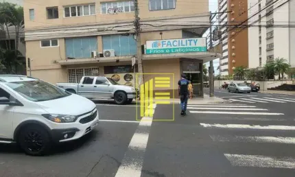 Sala comercial para locação no Centro de São José do Rio Preto.