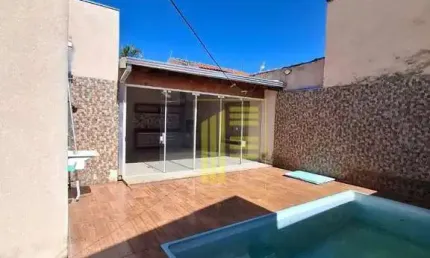 Aroeira - Piscina - 02 dormitórios - suíte - 03 banheiros - tudo planejado. R$330.000,00 - (17)99210-5000.