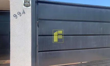 Casa no SetValey para locação com 02 quartos e 02 vagas de garagem.