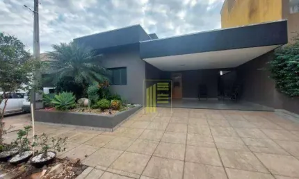 Casa terrea para locação em condomínio com 03 dormitórios, 02 wc e lavabo, com lazer no condomínio.