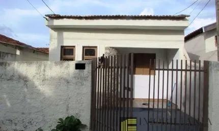 Casa para Locação com 01 dormitorio no bairro Boa Esperança.