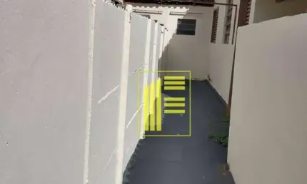 Casa para locaçao no Vila Maceno com 01 dormitório.