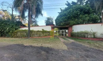 Aluga-se chácara exclusivamente para fins residencial próximo ao Vila Conte com lazer completo