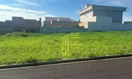 Vende-se terreno no condomínio village provence, plano, 276m² com lazer condomínio.