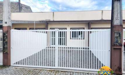 ﻿Casa com 3 Quartos, Espaço de Terreno, Matinhos, R$ 379mil