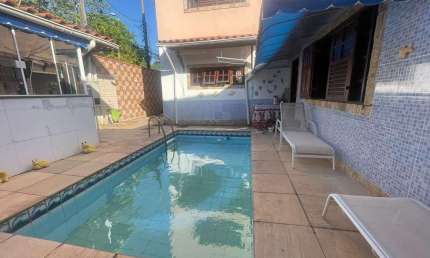 Casa com 5 dormitórios à venda, 410 m² por R$ 900.000,00 - Itaipu - Niterói/RJ