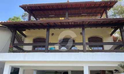 Casa à venda, 369 m² por R$ 890.000,00 - Mata Paca - Niterói/RJ