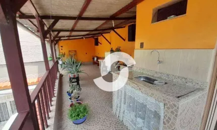 Casa com 2 dormitórios à venda, 276 m² por r$ 900.000,00 - fonseca - niterói/rj