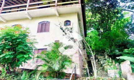 Casa com 4 dormitórios à venda, 255 m² por r$ 730.000,00 - pendotiba - niterói/rj