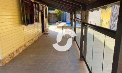 Casa com 3 dormitórios à venda, 400 m² por R$ 780.000,00 - Piratininga - Niterói/RJ