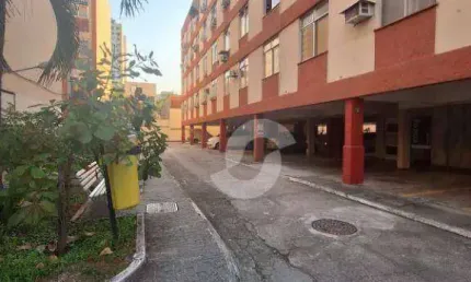 Apartamento com 3 quartos no Fonseca - R$ 220.000,00