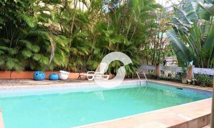 Casa com 4 dormitórios à venda, 279 m² por R$ 990.000,00 - Largo da Batalha - Niterói/RJ
