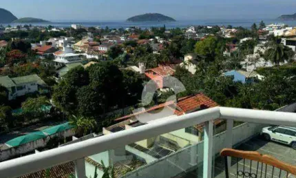 Apartamento com 1 dormitório à venda, 41 m² por R$ 480.000,00 - Camboinhas - Niterói/RJ