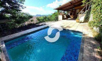 Casa com 3 dormitórios à venda, 220 m² por R$ 850.000,00 - Pendotiba - Niterói/RJ