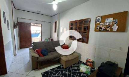 Casa com 3 dormitórios à venda, 360 m² por R$ 330.000,00 - Santa Catarina - São Gonçalo/RJ