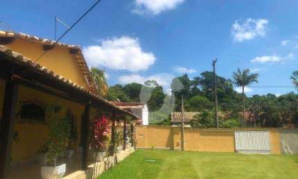 Casa com 3 dormitórios à venda, 200 m² por R$ 700.000,00 - Várzea das Moças - Niterói/RJ