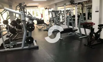 LOJA COMERCIAL 700 M² alugado à academia HALTERNATIVA
