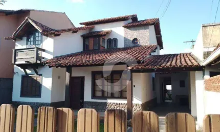 Casa com 4 dormitórios à venda, 178 m² por R$ 850.000,00 - Maravista - Niterói/RJ