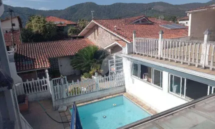 Casa com 7 dormitórios à venda, 360 m² por r$ 850.000,00 - itaipu - niterói/rj
