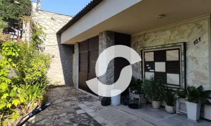 Casa à venda, 212 m² por R$ 450.000,00 - Largo do Barradas - Niterói/RJ