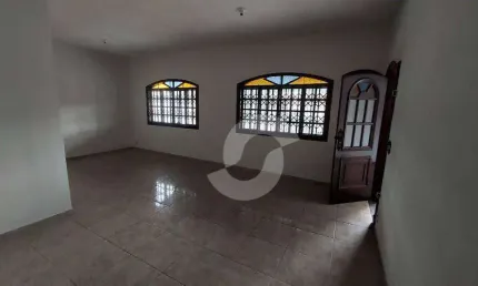 Casa com 3 dormitórios à venda, 149 m² por R$ 450.000,00 - Trindade - São Gonçalo/RJ