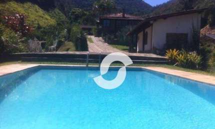 Maravilhoso Sítio com 4 quartos em meio a Natureza à venda, 177000 m² por R$ 4.000.000,00 - Itaipava - Petrópolis/RJ