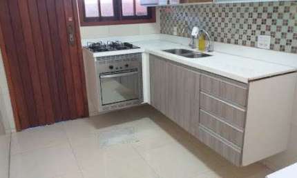Casa em condomínio fechado com 2 quartos à venda na Avenida Pilsen, 1396, Serra Grande, Niterói, 111 m2 por R$ 307.000