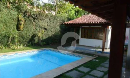 Casa à venda, 249 m² por R$ 1.850.000,00 - Itaipu - Niterói/RJ